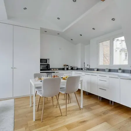 Apartment Classy, New & Large Designed - 16 Paris
