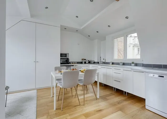 Apartment Classy, New & Large Designed - 16 Paris